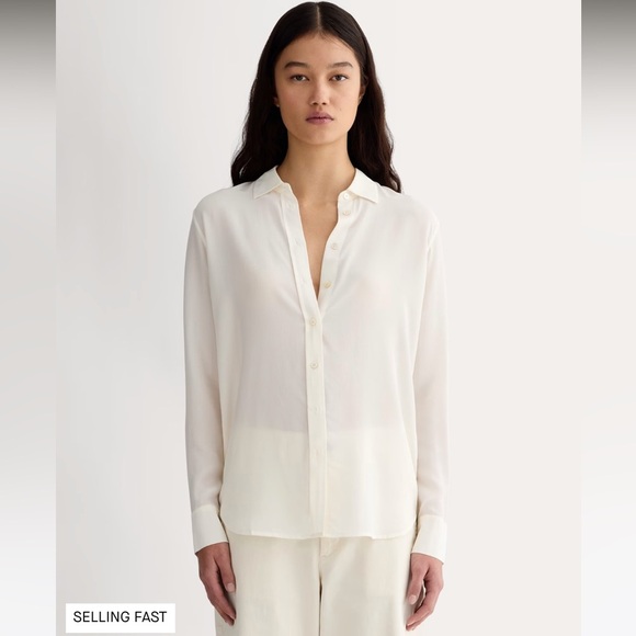 Everlane Tops - Everlane 100% silk Off-White Button-Up Blouse